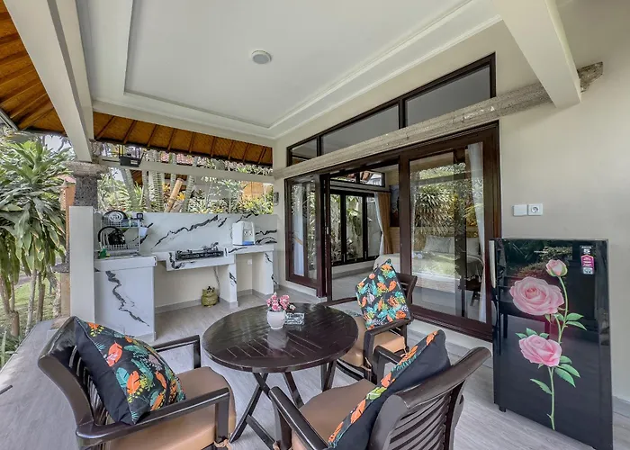 Villa Senyum